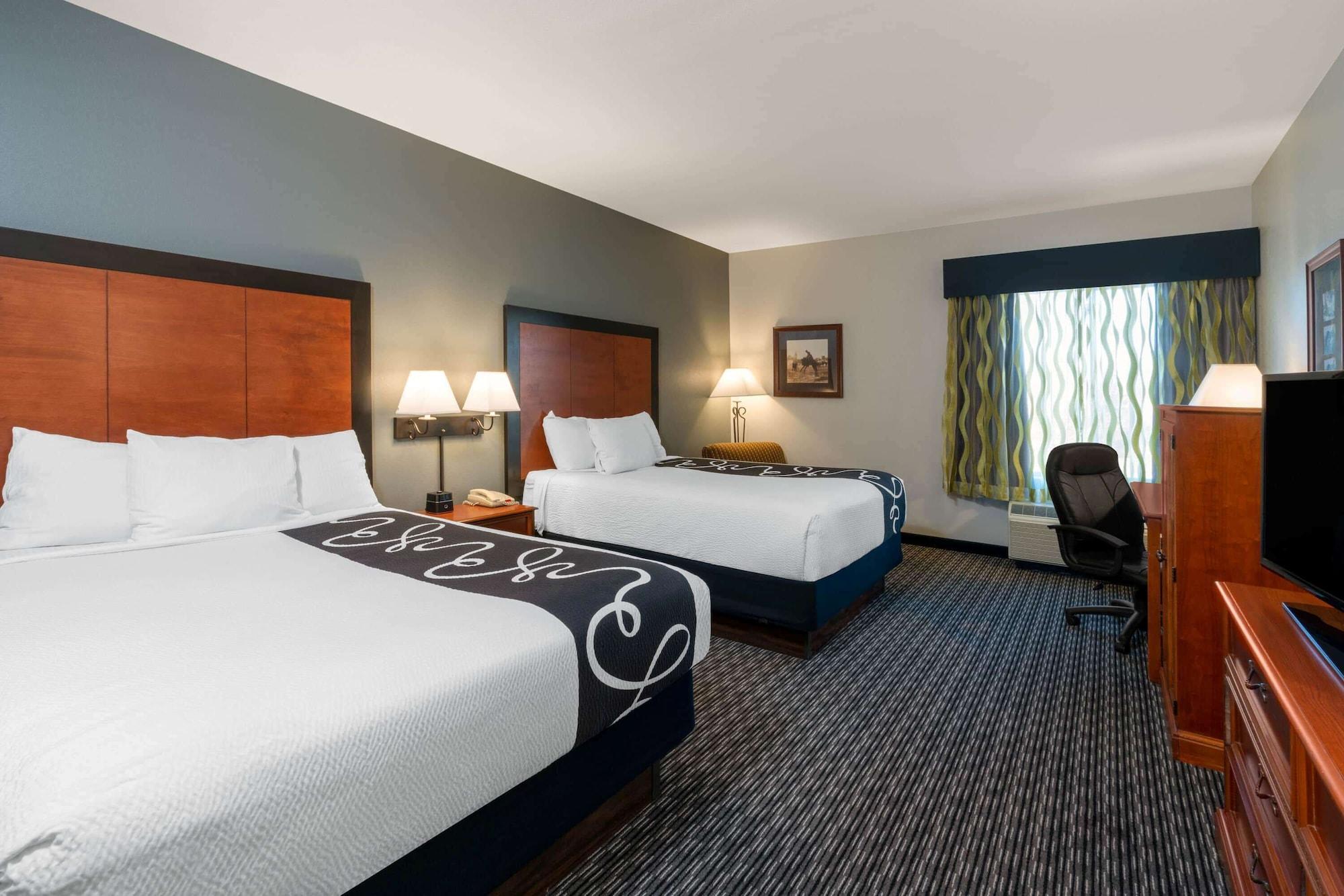La Quinta By Wyndham Hotel
