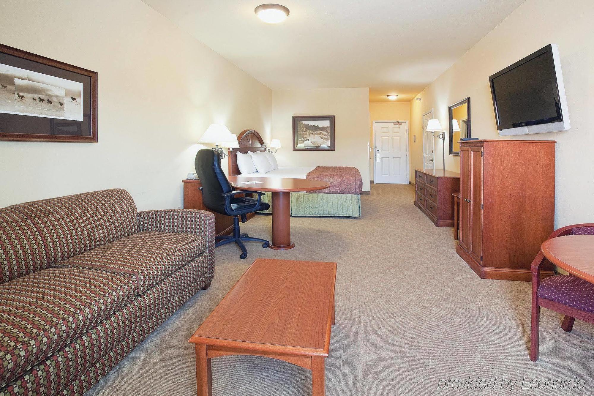 La Quinta By Wyndham Hotel